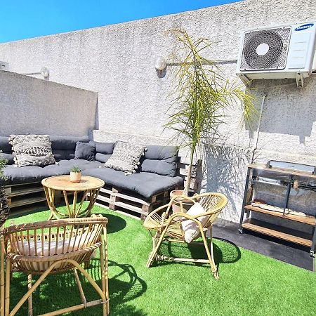 Appartcosy Emplacement Ideal Avec Terrasse & Parking Prive Nimes Exterior foto